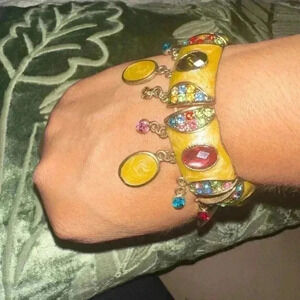 Fashion bracelet!